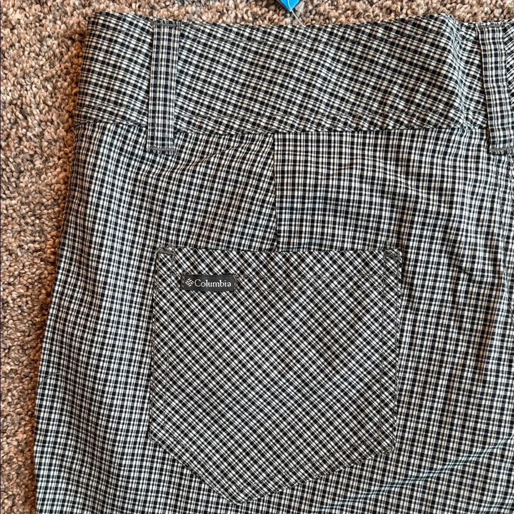 NWT Columbia Copper Ridge Plaid Outdoor Shorts - Size 8